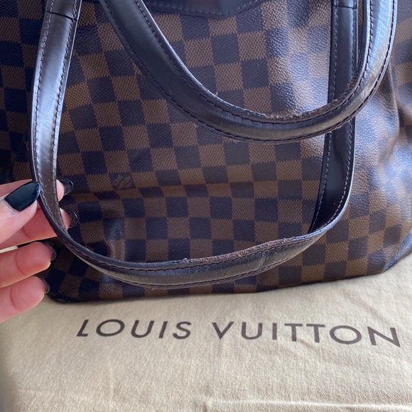 Authentic Louis Vuitton bag - Picture 4 of 8
